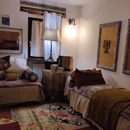 Il Cortiletto Bed & Breakfast Quartiano Dış mekan fotoğraf